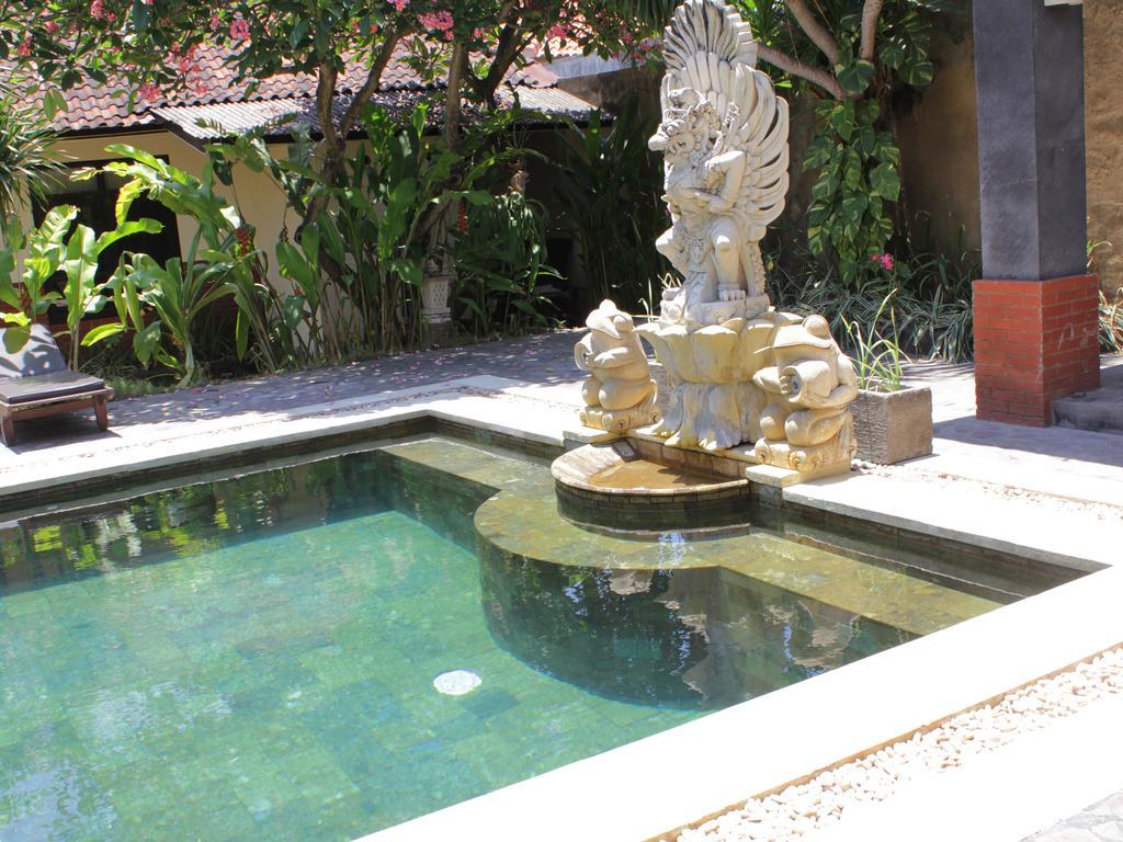 Mangga Bali Inn Легиан Экстерьер фото