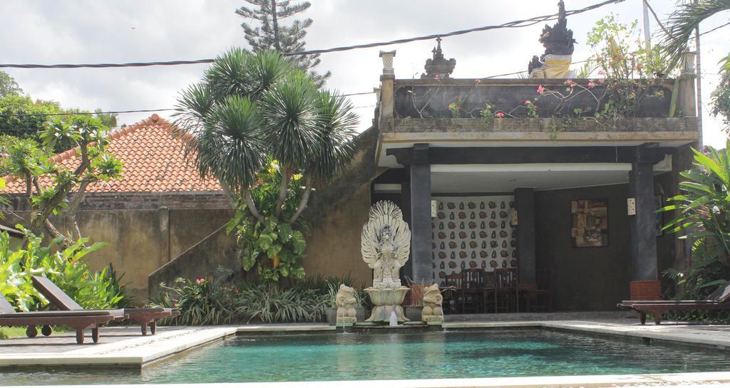 Mangga Bali Inn Легиан Экстерьер фото