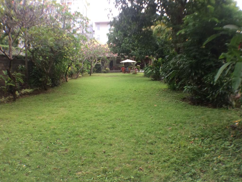 Mangga Bali Inn Легиан Экстерьер фото